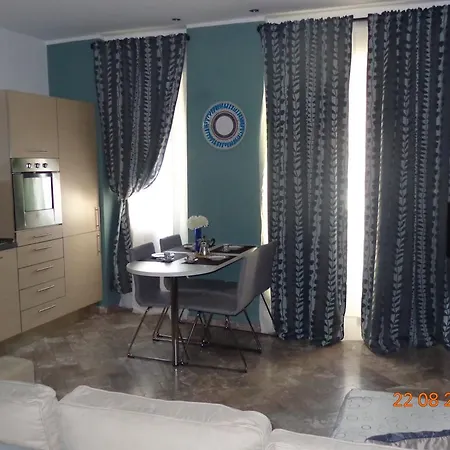 Modern Flat 아파트 *
